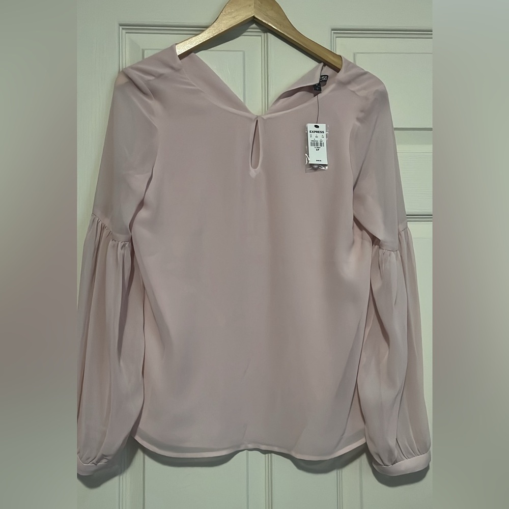 Express top, NWT size S, blush pink